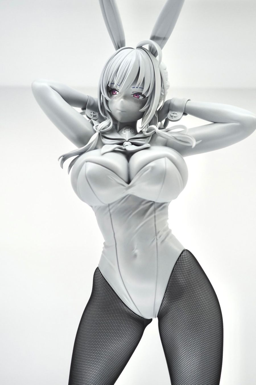 [FREEing] 1/4 B 스타일 아주르 레인 계열 원형 전시 사진_2.jpg