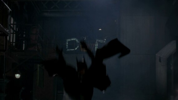 배트맨 땜에 빈정 상한 여자_8.png