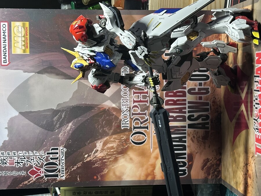 MG 발바토스 루푸스 + led + 아크릴스탠드_1.jpg