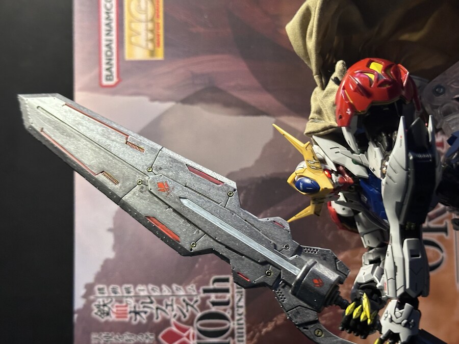 MG 발바토스 루푸스 + led + 아크릴스탠드_17.jpg