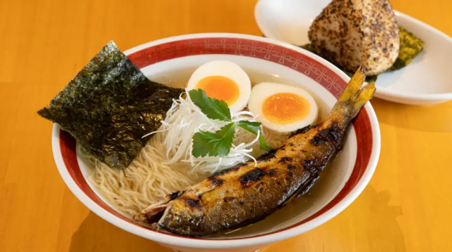 말로만 듣던 '은어 라멘'_1.webp