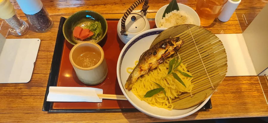 말로만 듣던 '은어 라멘'_8.webp