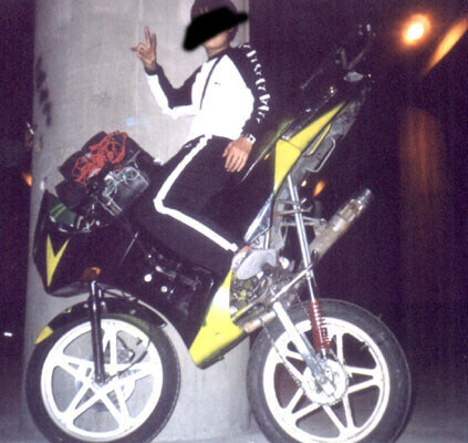 야만의 90년대에 유행했던 오토바이 개조_5.jpg