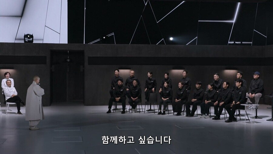 스님이 돼지국밥집 사장님을 대결상대로 고른 이유.jpg_5.jpg