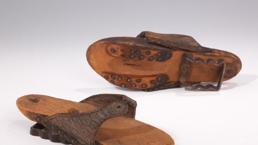 악역영애)중세 신발에는 신발자국이 존재했을까?_6.jpg