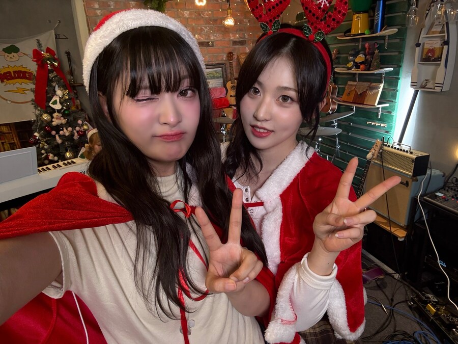 [레이턴시] All I Want For Christmas Is You 커버_2.jpg