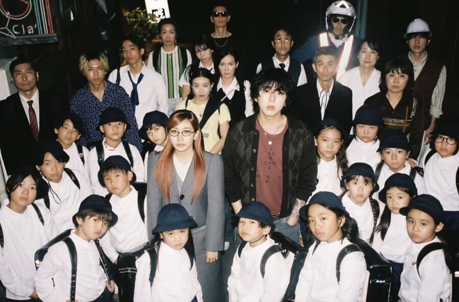 ZICO, YOASOBI’s ikura ‘DUET’ MV Teaser_3.jpg