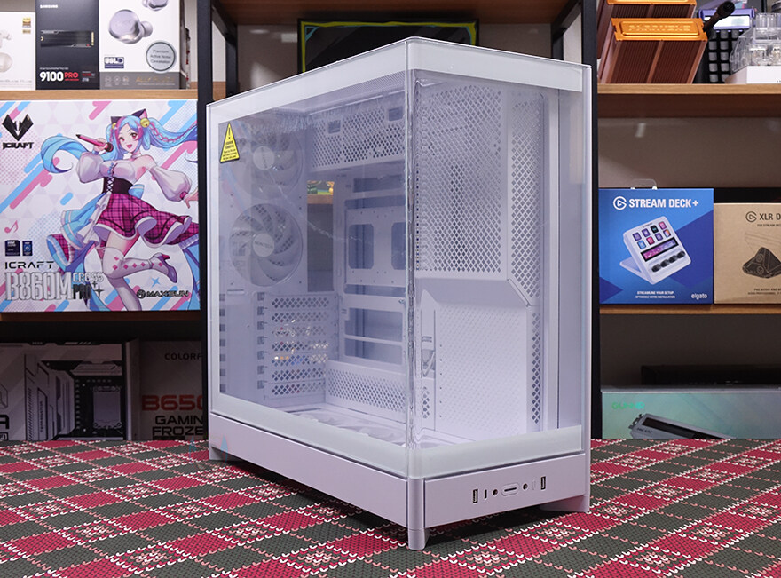 전형적인 미들타워에 컴퓨터 어항케이스 특성을 담았다!MONTECH HS02 PRO_10.jpg