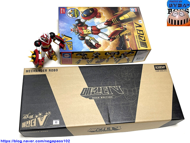 아카데미 '메칸더V 미카 에디션'_2.jpg