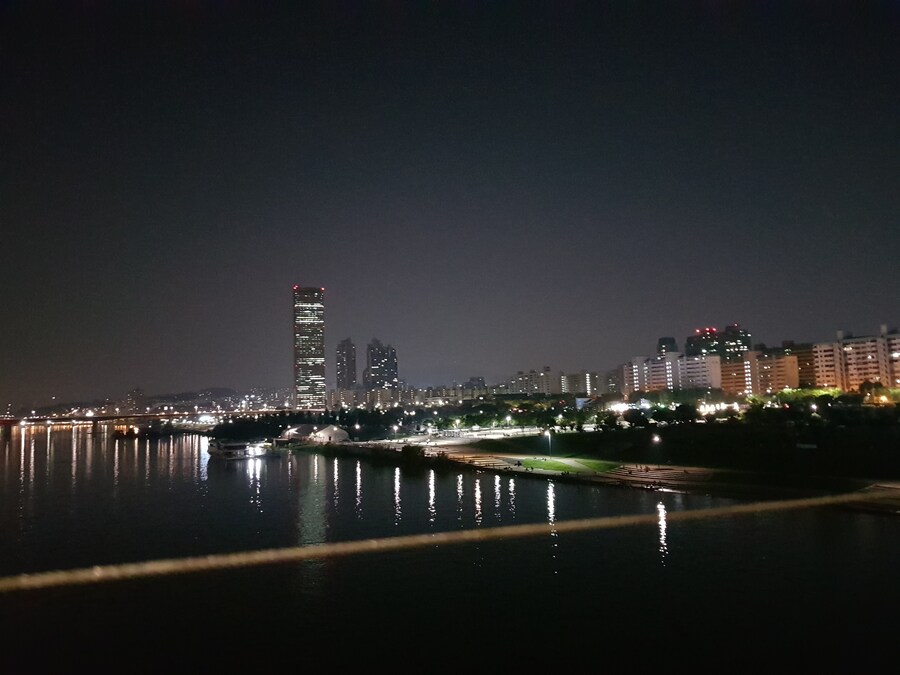 돌겠다 잠이 안와_3.jpg