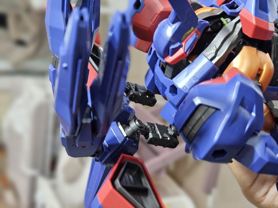 헥사기어 브이토르 썬더스트럭 조립했습니다. 만족감 200퍼!_3.jpg