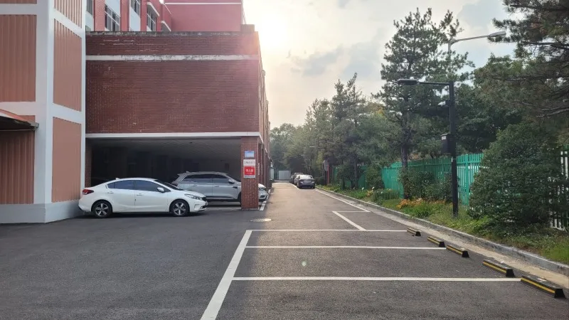 우리학교 일찐이 강제전학 당한 썰.jpg_15.webp