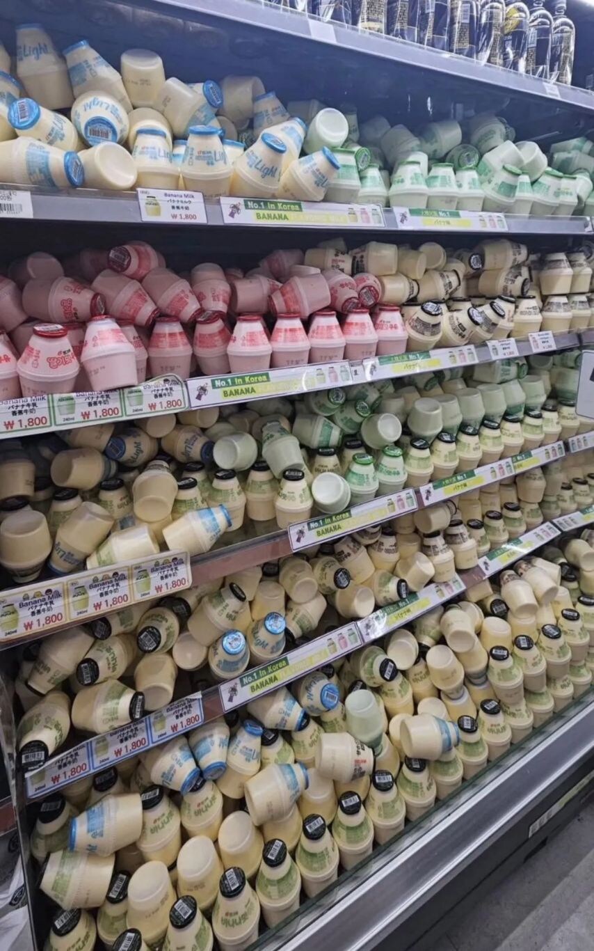 인천공항, 편의점 외국인들 재고 미쳐팔린다는 코너.jpg_1.png