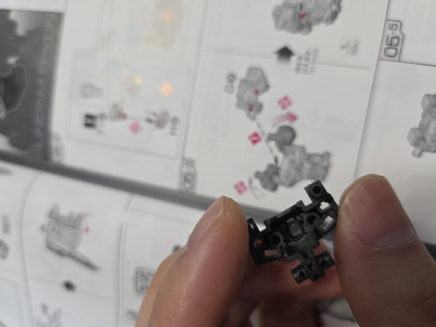 RG 에피온 헤드, 가슴 무선 LED적용_3.jpg