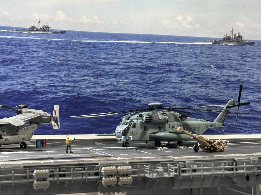 1/72 CH-53E 슈퍼스탤리온 화물수송_7.jpg