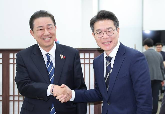 김병기 만난 정원오, 서울시장 출마 묻자 “저는 말보다 행동”_1.jpg