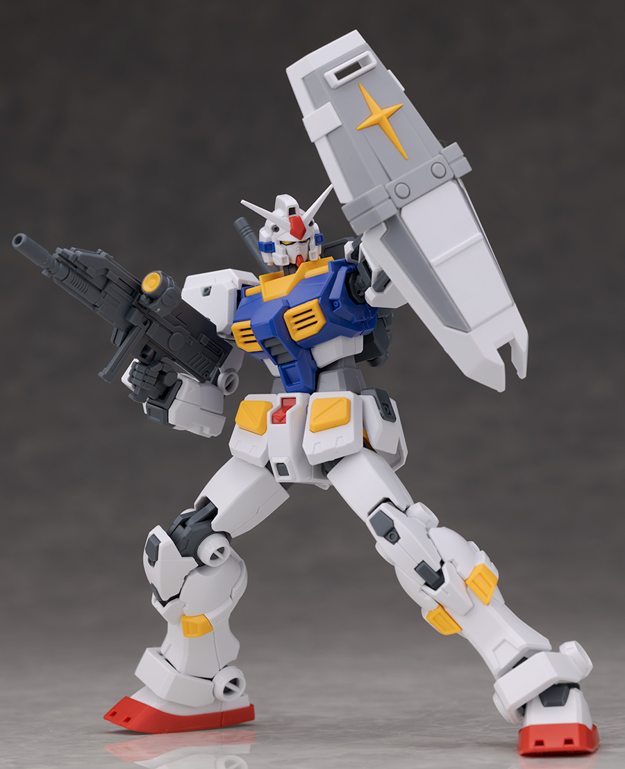 HGUC 1/144 건담 7호기 해외 리뷰_69.jpg