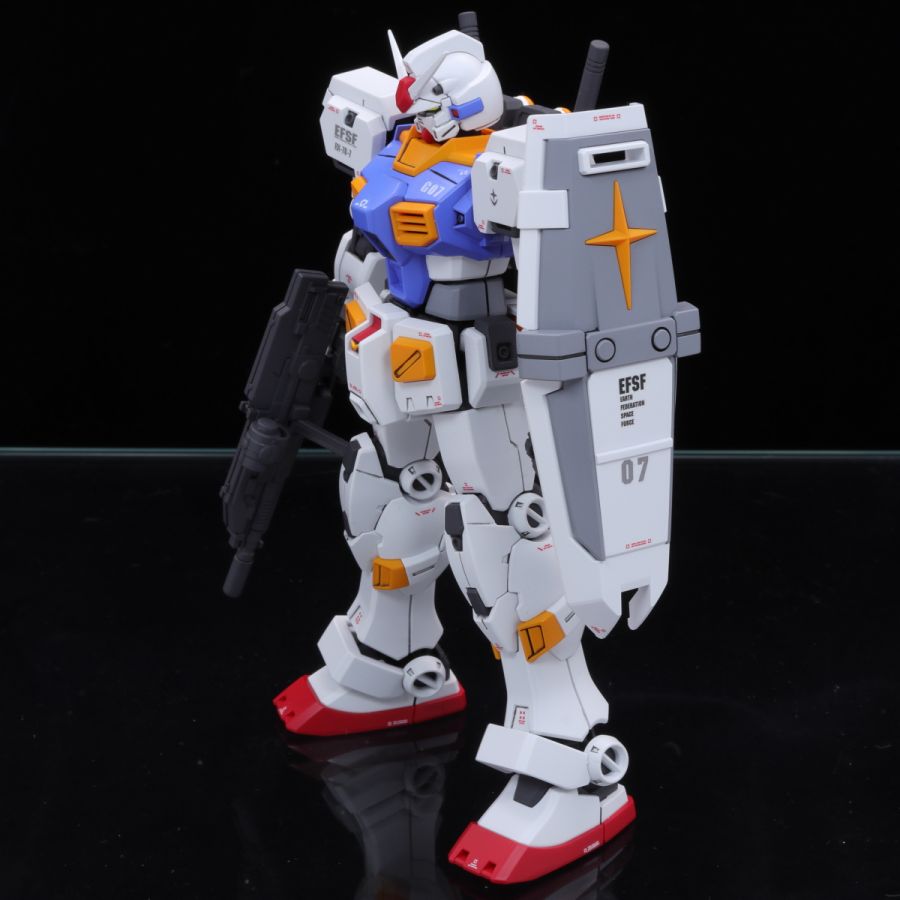 HGUC 1/144 건담 7호기 해외 리뷰_87.jpg