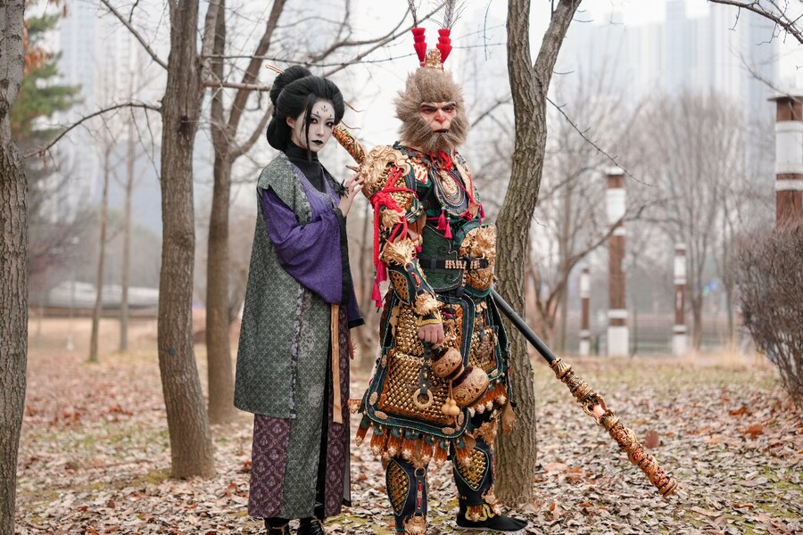 컨셉잡고 사진사님 불러 최선을다해 찍었습니다 검은신화 오공_21.jpg