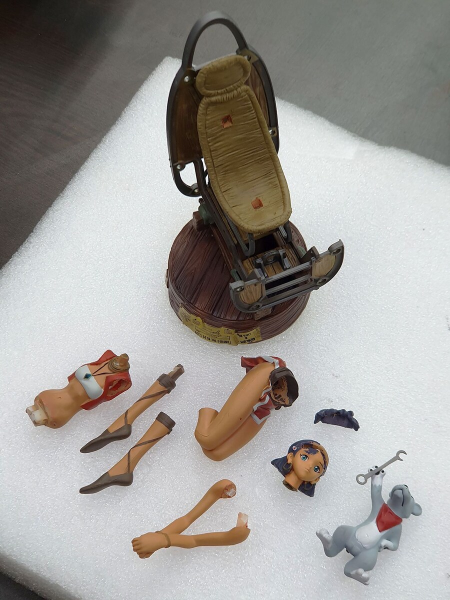 나디아 DVD 특전 피규어 리페인트_2.jpg