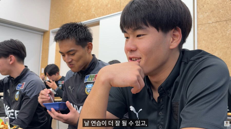 카와사키 프론탈레의 유스 식사 환경_122.jpg