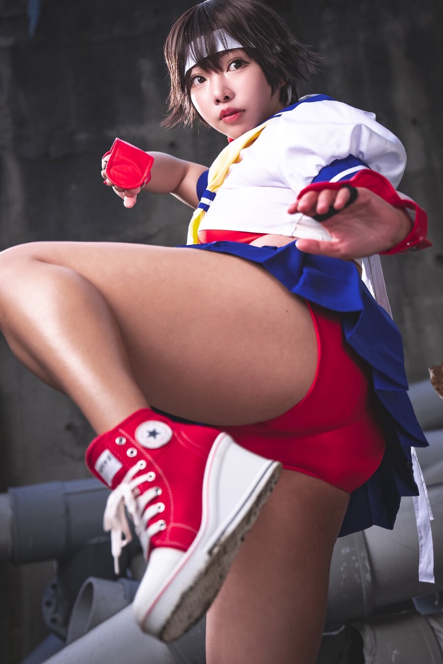 허벅지가 엄청난 코스플레이어_8.jpg