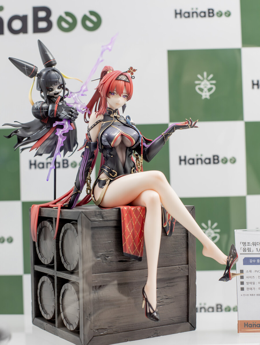 AGF2025 여성형 피규어 중심 나름 고퀄사진 - 아미아미편 (스압, 후방)_26.jpg