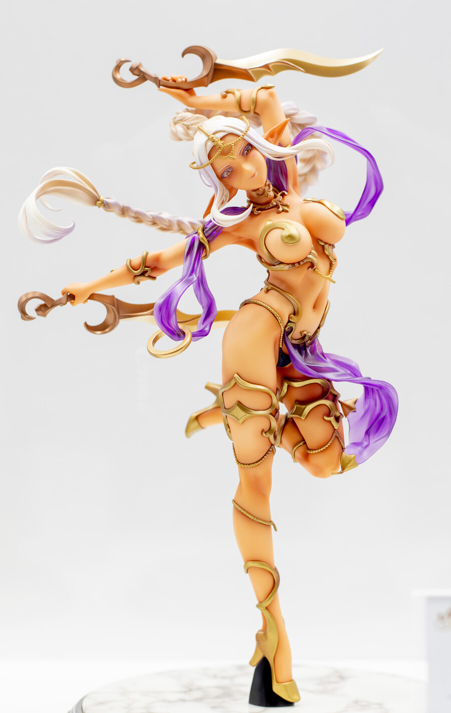 AGF2025 여성형 피규어 중심 나름 고퀄사진 - 아미아미편 (스압, 후방)_111.jpg