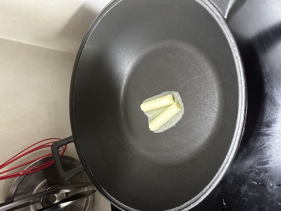 수녀님이 따라서 성탄절기념 비프 부르기뇽 만드는 중입니다_3.jpg