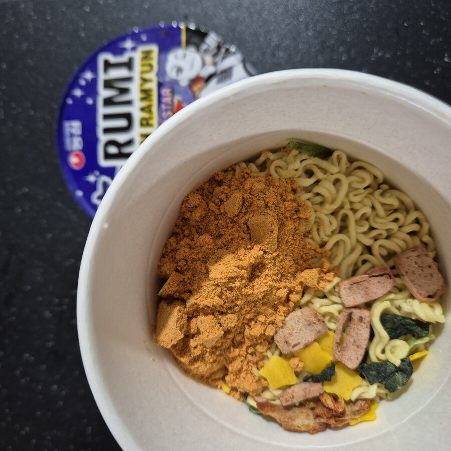 케이팝데몬헌터즈 신라면 소컵 시리즈_4.jpg