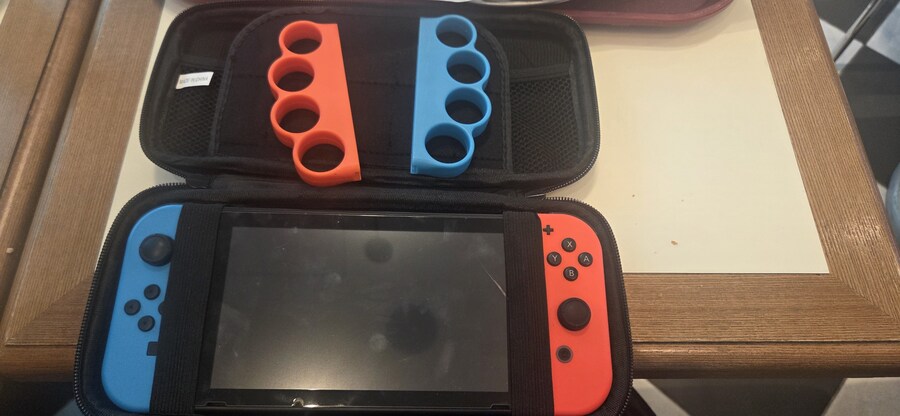 스위치 때문에 공항짐 검사 걸림ㅋㅋㅋㅋㅋㅋㅋ_1.jpg