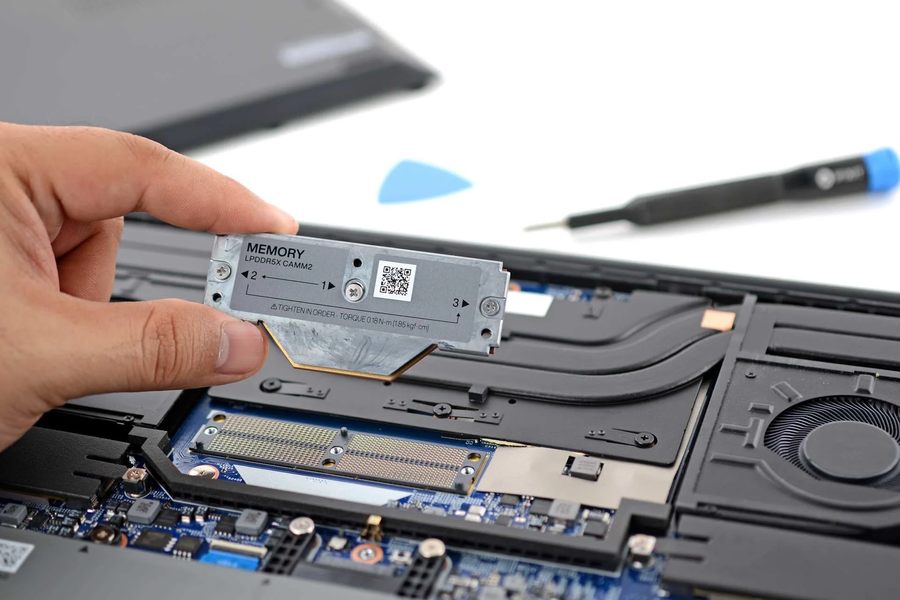 하도 메모리공급난이라 SODIMM to DIMM 어댑터도 흥하네 ㅋㅋ_1.webp