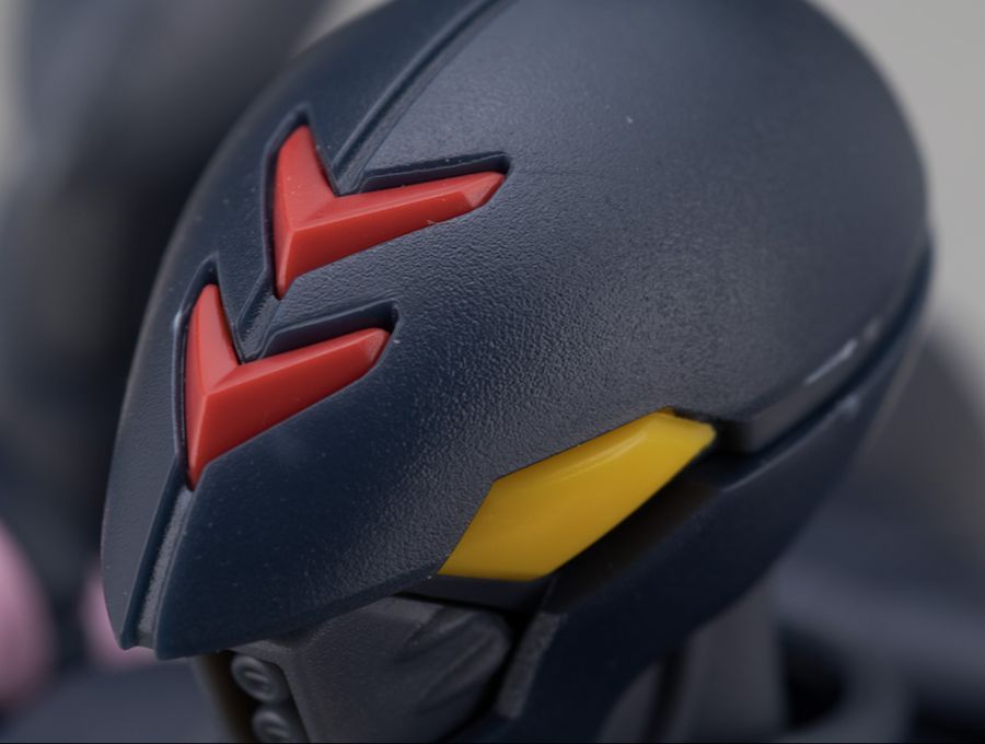 HG 1/72 토드 단바인 해외 리뷰_23.jpg