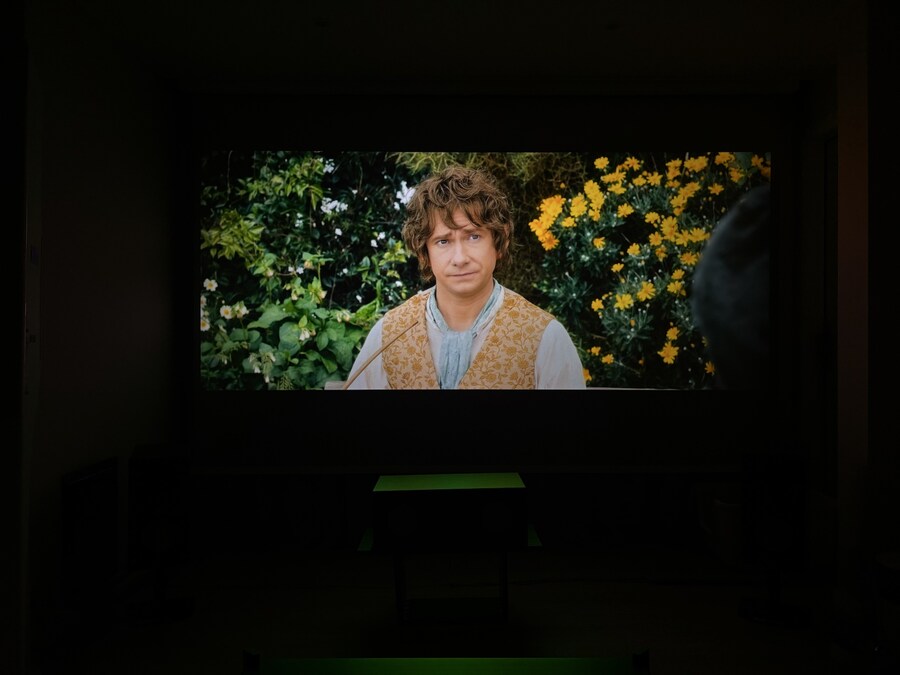 TV에서 프로젝터 시스템으로 건너간 1인_9.jpg