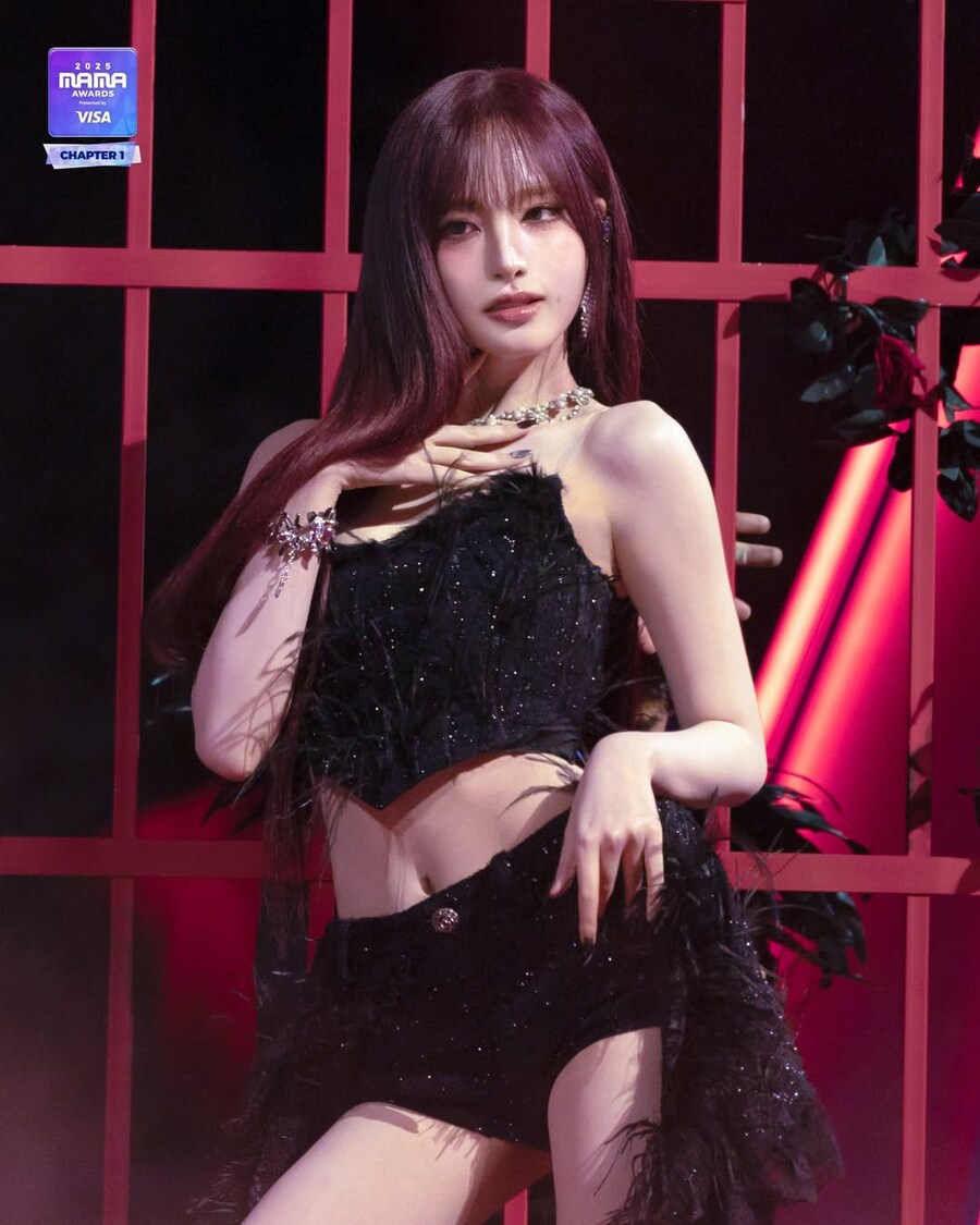 [IVE] 아이브 2025 MAMA AWARDS 비하인드_3.jpg