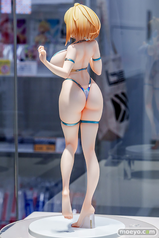 [AMAKUNI] X 아미아미 소피아 F 셔링 하이레그 수영복 Ver 전시 사진_13.jpg