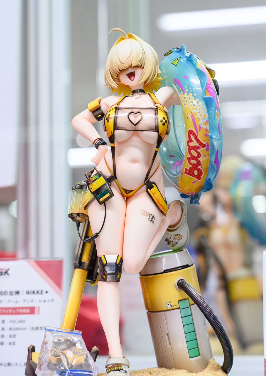 [하비 사쿠라] 1/7 승리의 여신: 니케 - 일레그：붐 앤 쇼크 전시 사진_1.jpg