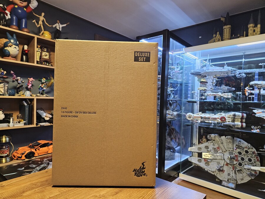 [핫토이] DX-45 베틀데미지 다스베이더 오프박스_1.jpg