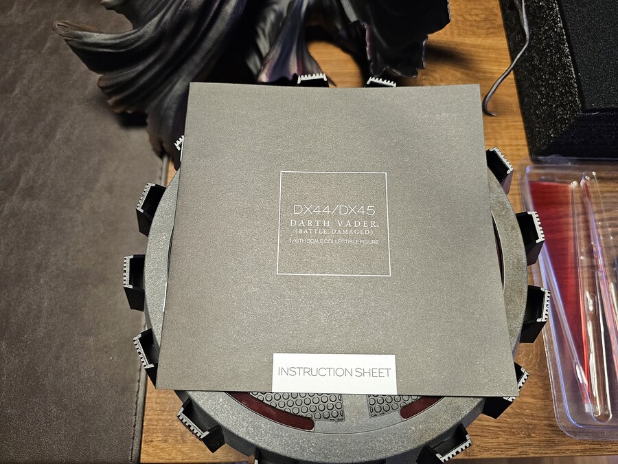 [핫토이] DX-45 베틀데미지 다스베이더 오프박스_15.jpg