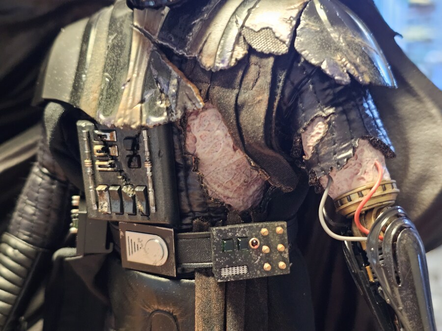 [핫토이] DX-45 베틀데미지 다스베이더 오프박스_34.jpg