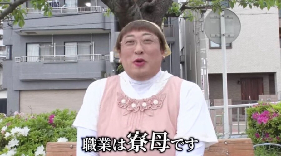 일본 남자 배우가 AV 따라하기_1.jpg