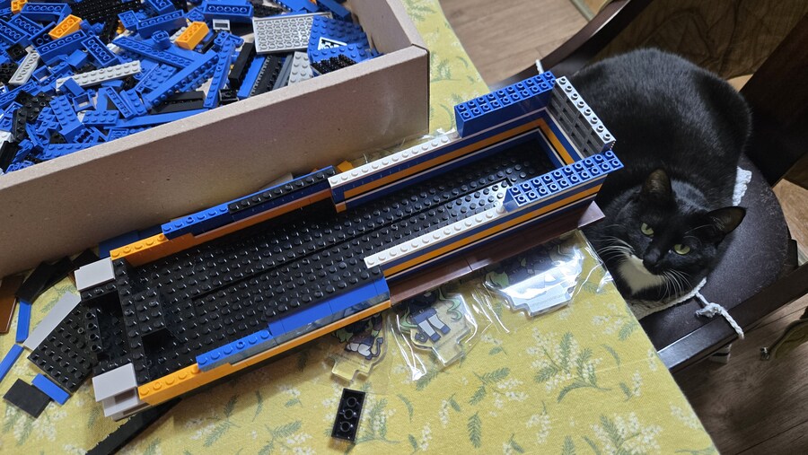 야옹이랑 만드는 블루아카 하이랜더 장갑열차_10.jpg