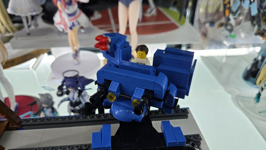 야옹이랑 만드는 블루아카 하이랜더 장갑열차_16.jpg