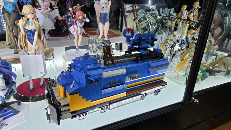 야옹이랑 만드는 블루아카 하이랜더 장갑열차_23.jpg