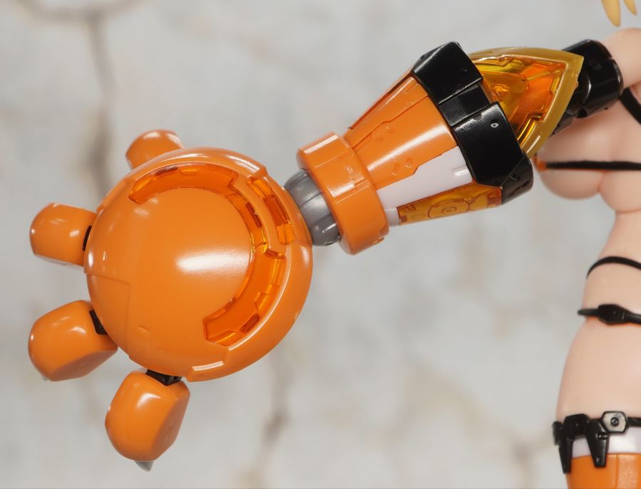 [맥스 팩토리] PLAMAX 소피아 F 셔링 호랑이 아머 Ver 해외 리뷰_32.jpg