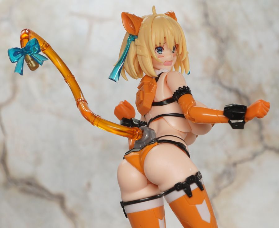 [맥스 팩토리] PLAMAX 소피아 F 셔링 호랑이 아머 Ver 해외 리뷰_36.jpg