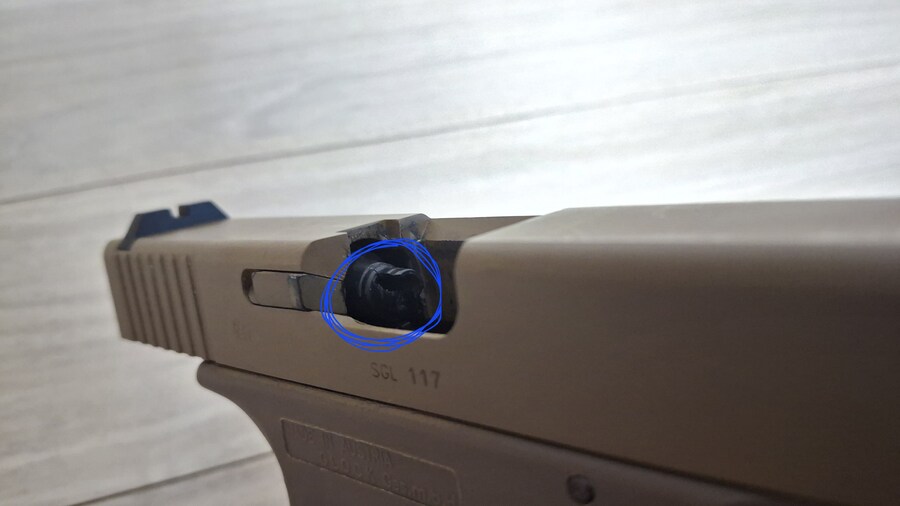 이거 뿌러졌는데 어카냐_1.jpg