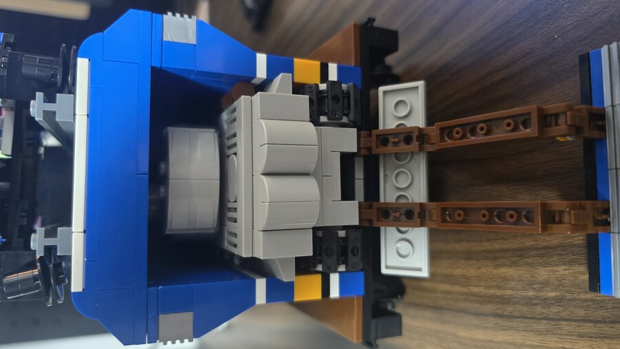 블루아카)유게이들 열차에 토라마루 개조하길레 저도해봄_5.jpg