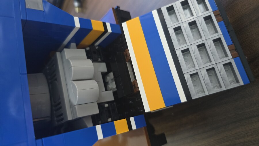 블루아카)유게이들 열차에 토라마루 개조하길레 저도해봄_6.jpg