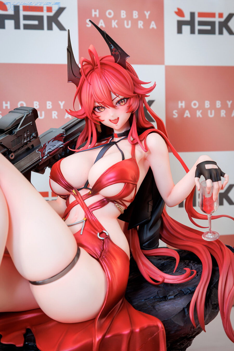 2025 행사장 미소녀 피규어_48.jpg